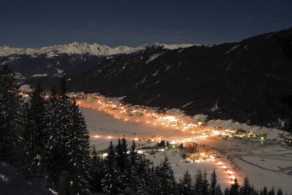 Kraners Alpenhof Bio Bed And Breakfast Pension Weissensee Exteriör bild
