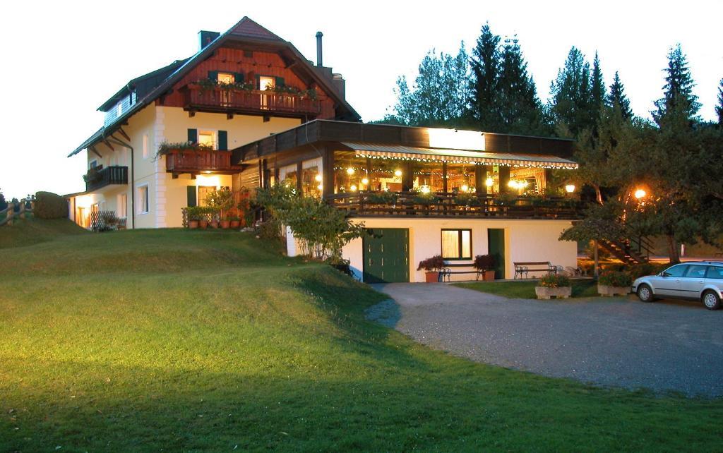 Kraners Alpenhof Bio Bed And Breakfast Pension Weissensee Exteriör bild